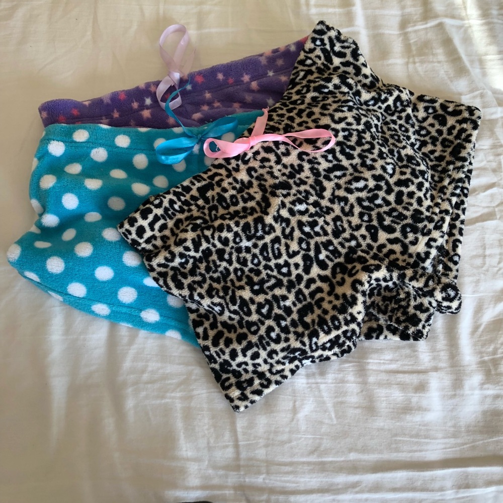 Fuzzy PJ Shorts Set!!